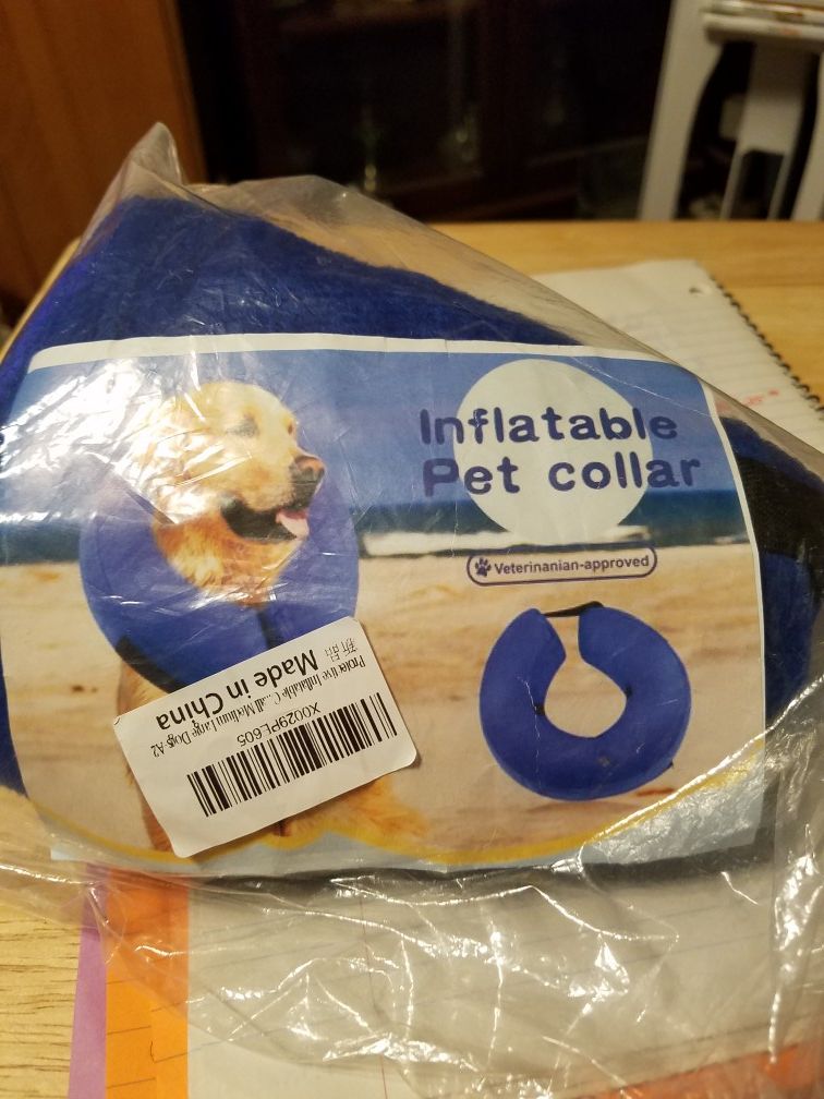 Inflatable pet collar