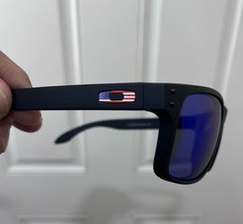 Oakley Holbrook sunglasses XL