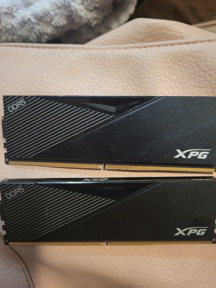 XPG Lancer DDR5 RAM module 16 gb