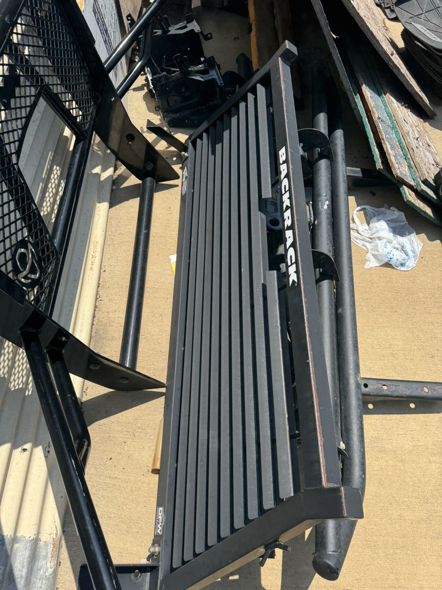 2020-2025 Silverado Sierra 1500/2500/3500 Backpack Headache rack