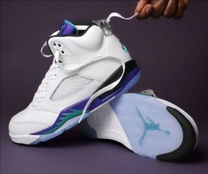 🍇 Brand New Air Jordan 5 Retro 2025 GRAPE Men's Size 10