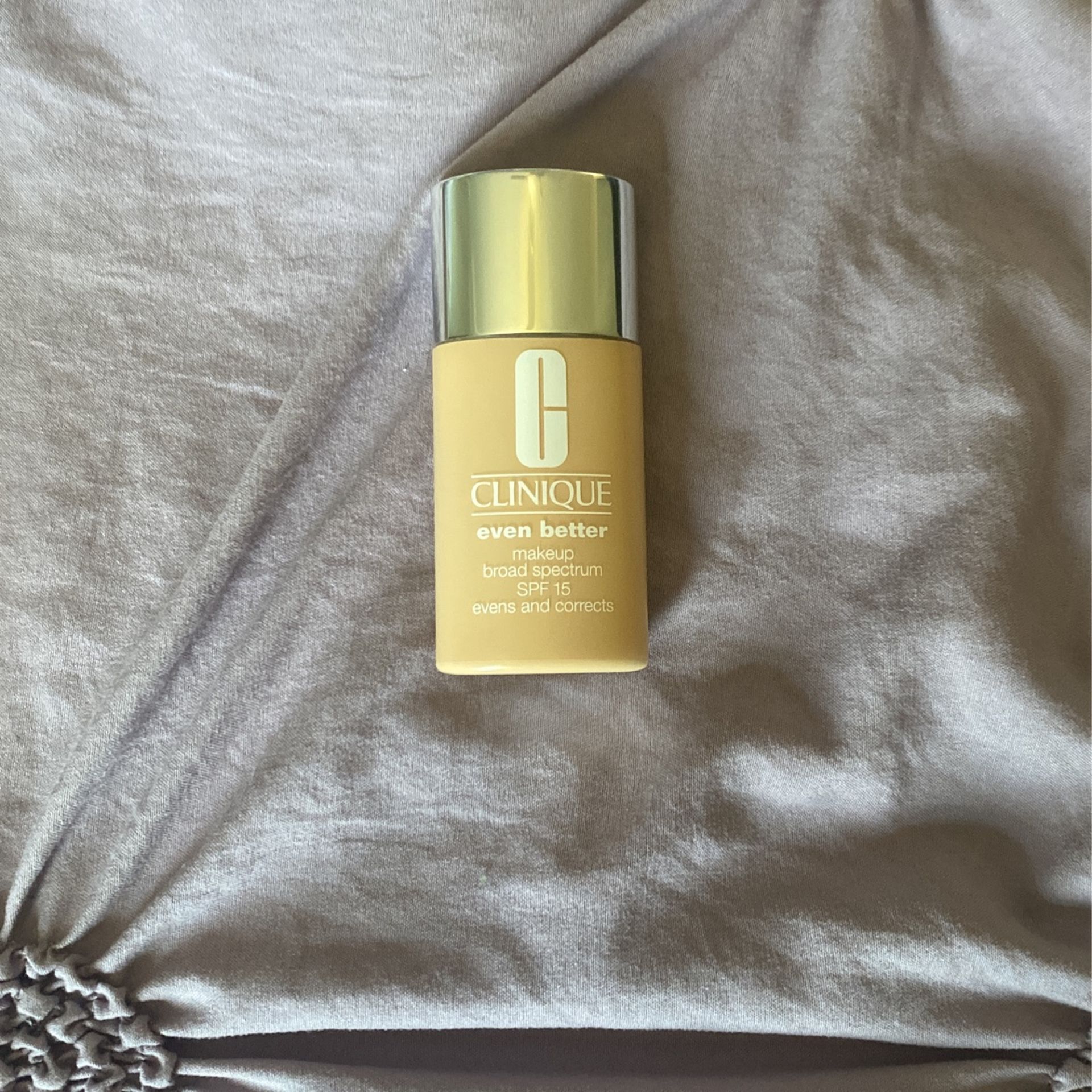 Clinique Even Better Foundation SPF 15 