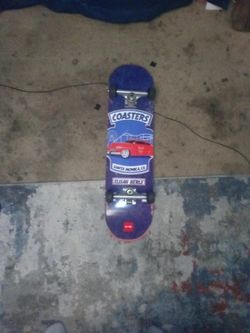 Chocolate Skate Deck With Independent Trucks