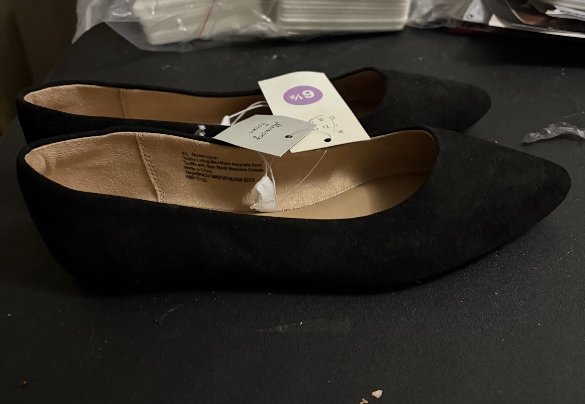 Women’s flats