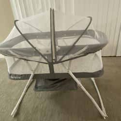 Bassinet 