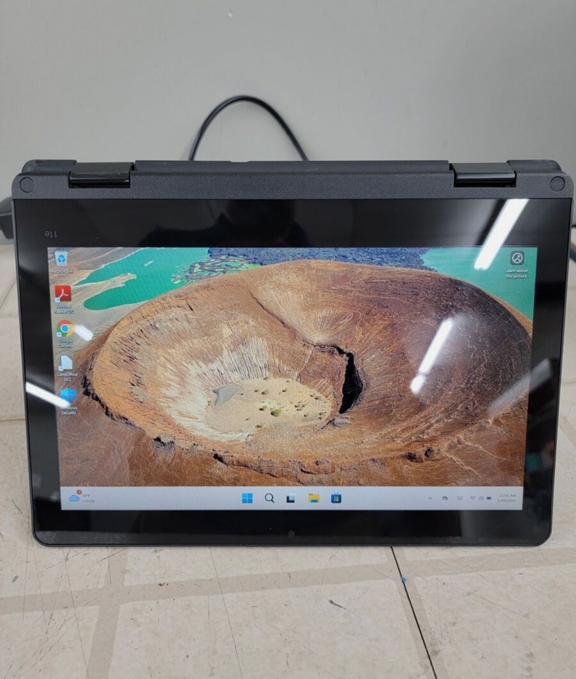 Lenovo Yoga ThinkPad 11e 2-in-1 Touchscreen Laptop. 8GB RAM 256GB SSD