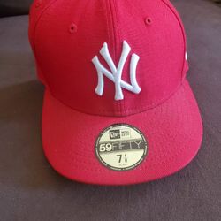 Yankees Fitted Cap