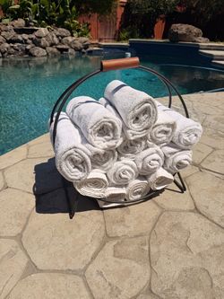 Metal Towel Basket with Wood Handle