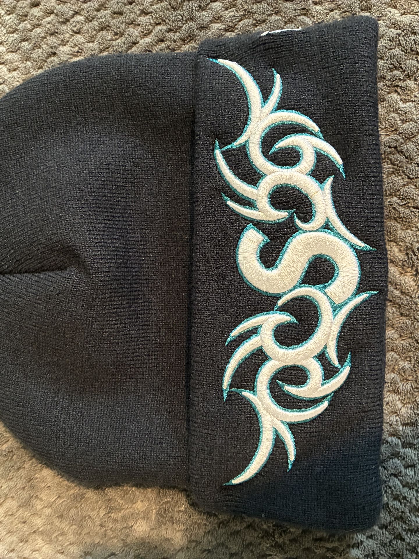 Supreme tribal beanie navy