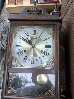Linden 31-Day Wall Clock with Pendulumg