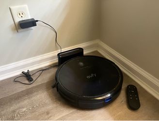 **EUFY ROBOT VACCUUM**