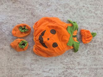 Halloween costume 18- 24months, 2T