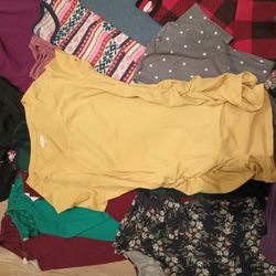 Maternity Clothing large 