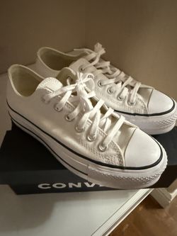 Converse Lift Size 7