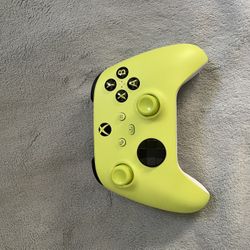 Xbox Wireless Gaming Controller 