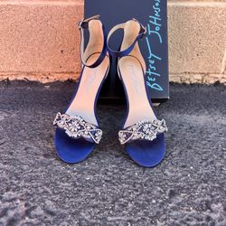 Betsey Johnson Blue Women's Classic Heeled Sandal, Navy, 6.5