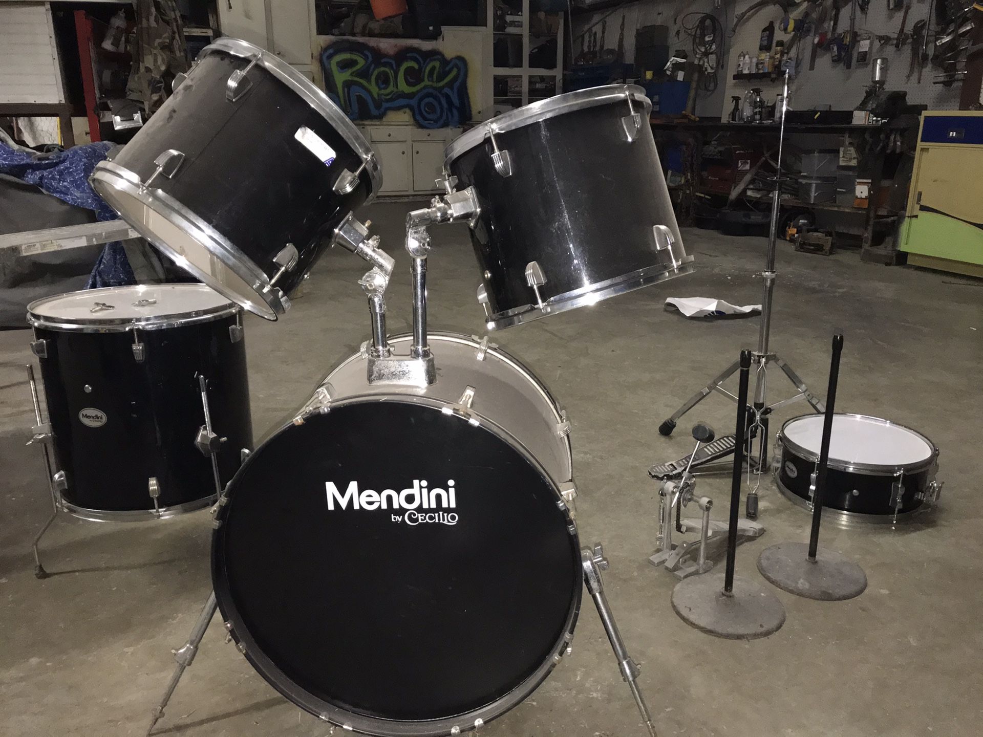 Mendini by Cecilio Adult Drum Set w/ Cymbals Pedal Throne Sticks, Metallic Black