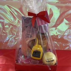 Victoria Secret Love Spell Golden Gift Set 