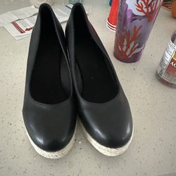 New Wedge 8.5 Black Shoe 