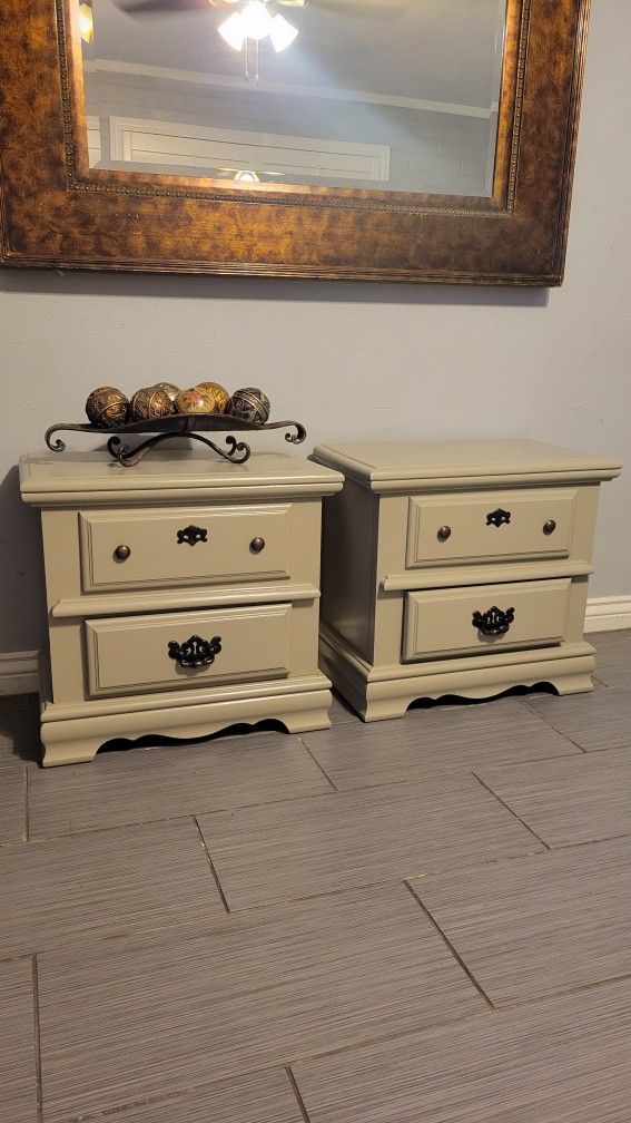 TWO NICE SOLID WOOD NIGHTSTANDS