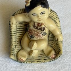 Japanese Netsuke Sculpture 