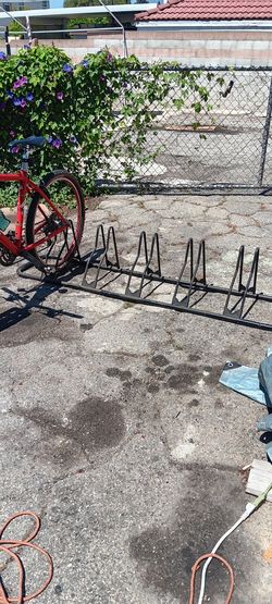 Bicycle rack