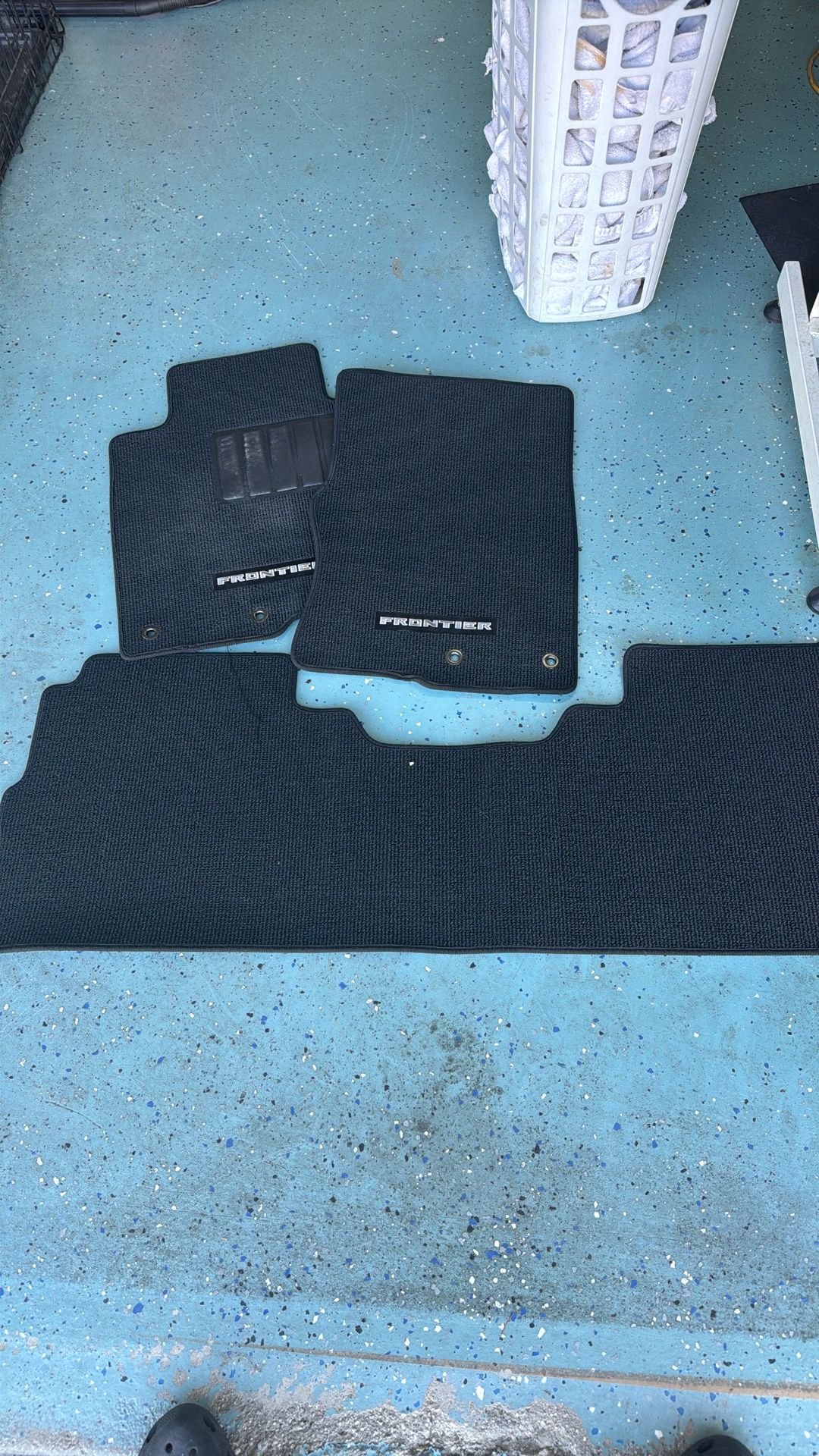 Nissan Frontier floormats