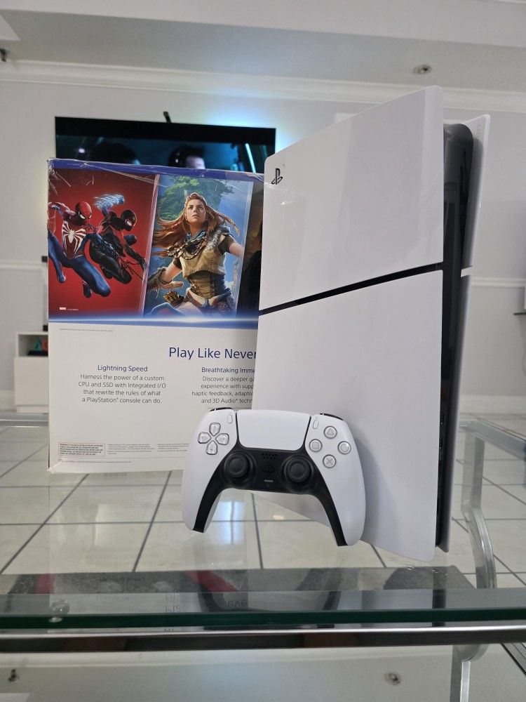 PS5 DIGITAL 1TB / UN MANDO Y SUS CABLES 