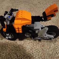 LEGO Creator 3-in-1 Street Rebel, Set # 7291
