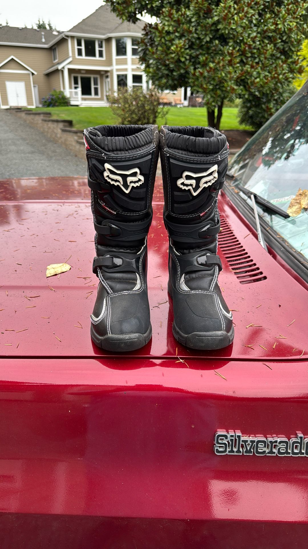 Fox Youth Comp Dirt Bike Boots Size Y4 Like New