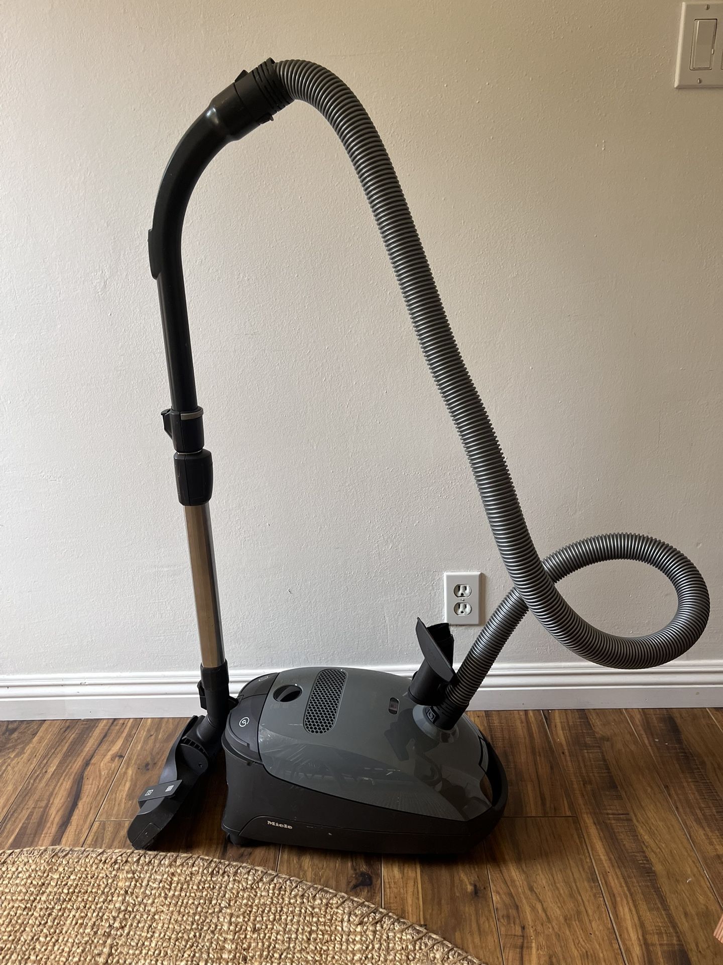 Miele Vacuum