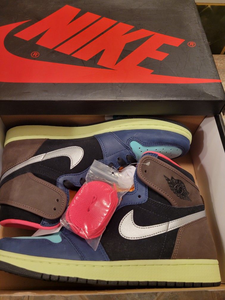 NEW AIR JORDAN 1 HI TOKYO BIOHACK