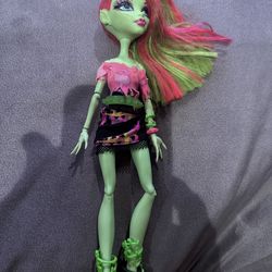 Monster High Music Festival Venus McFlytrap Doll Mattel   ..