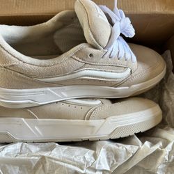 Vans Unisex Hylane Retro Blend Sneakers Men’s 9