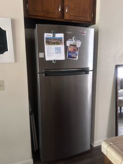 Whirlpool Refrigerator