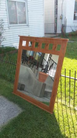 Brand new dresser mirror only 25$