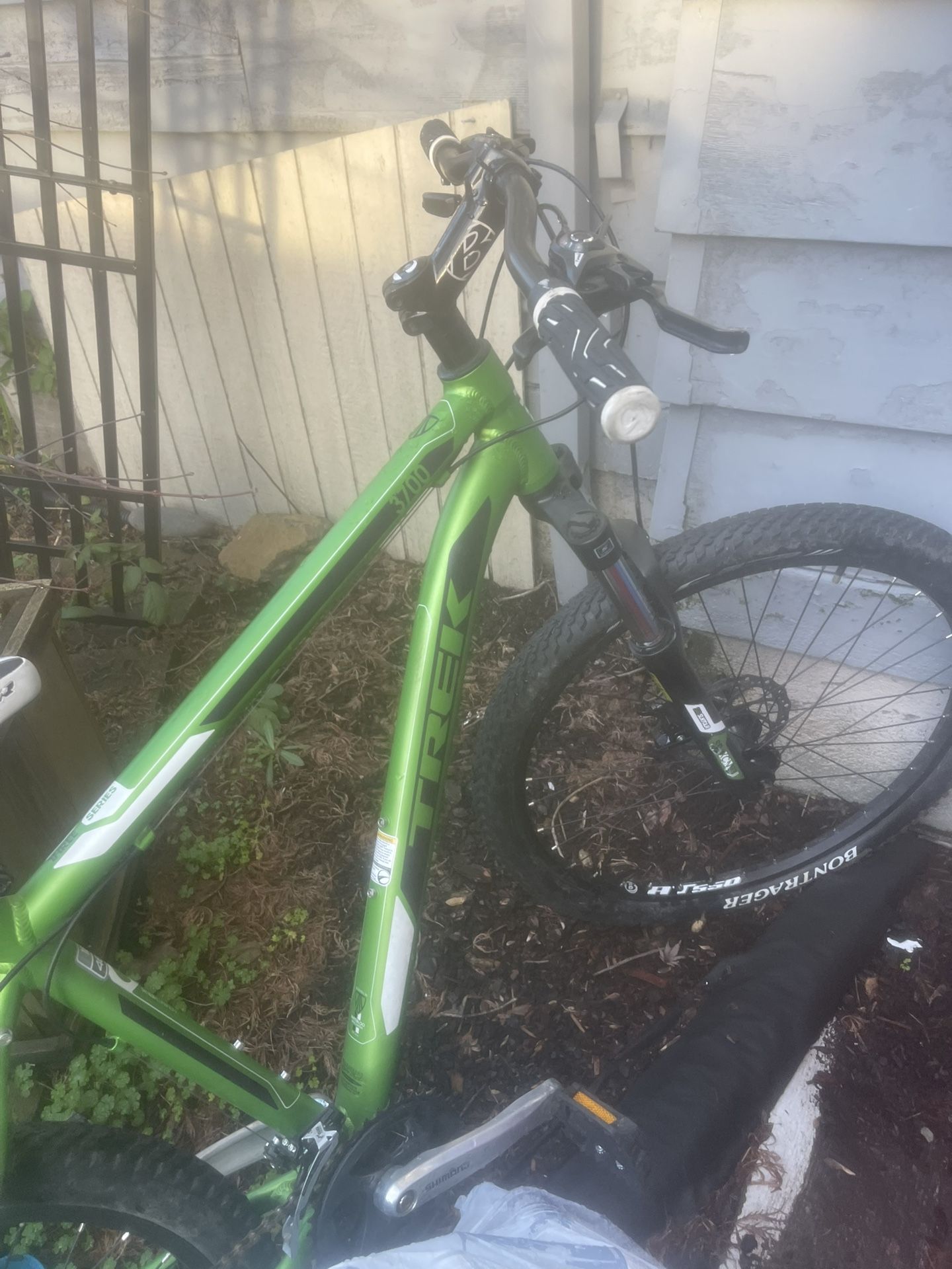 Special Deal-3x Nice Bikes 150 Each Or All Three At $300