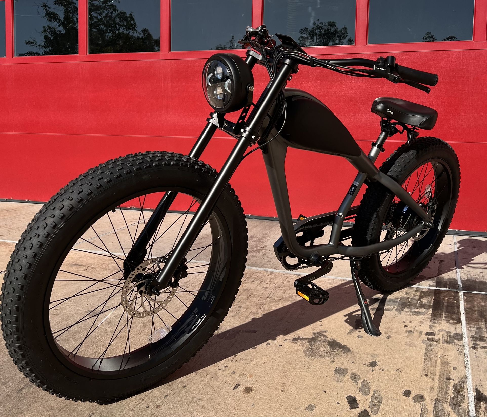 1000 Watt Electric Beach Cruiser Style E-Bike, 28mph, 17.5ah Battery
