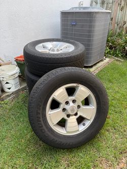 Toyota tacoma wheels 17” 2005-2015