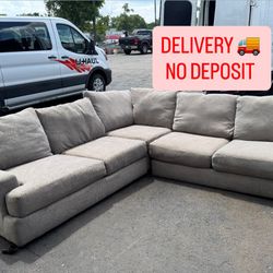 Plush Broyhill Modern Grey Sectional  Couch