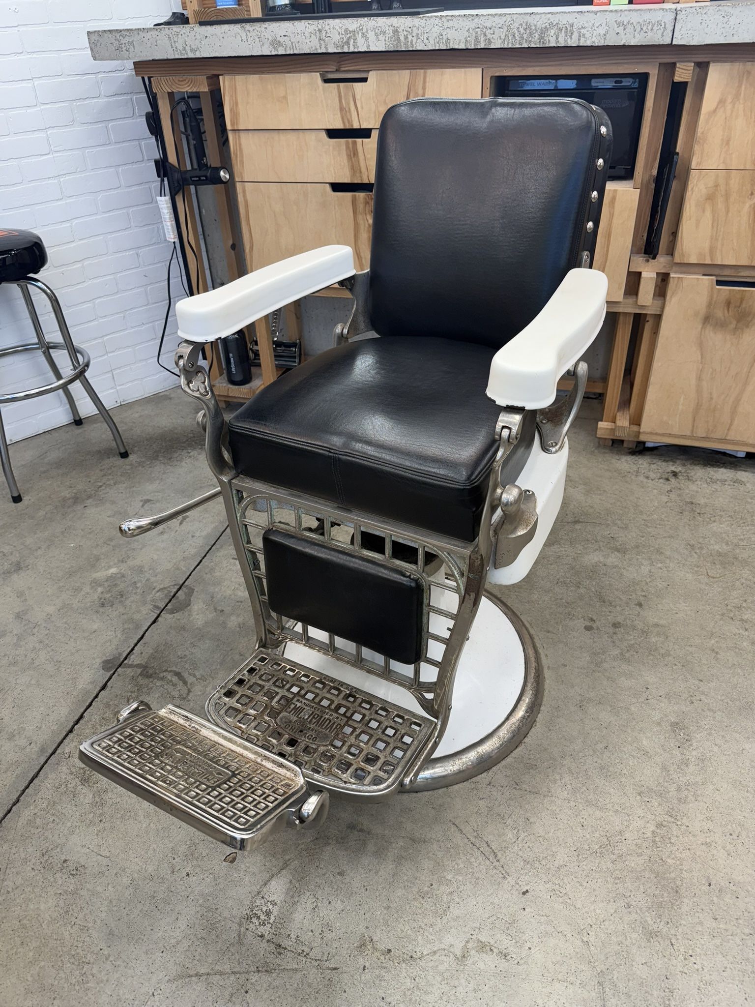 Barber Chair