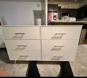 White 6 drawers dressers