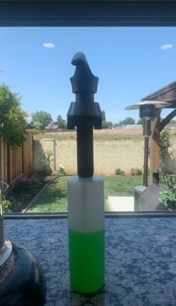 Mounted soap dispenser