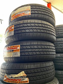 Vendo 205/70/R14 nuevas Arroyo las 4 llantas por $260