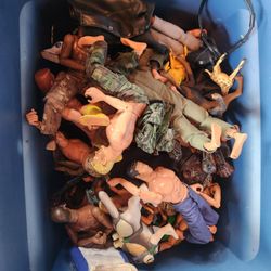 Toys - Action Figures 