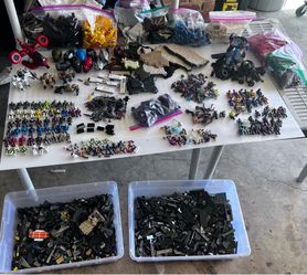 Halo Wars Mega Lot 80+ Figurines Vehicle Sets And Lot More Star Wars Tri-fighter