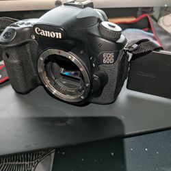 Canon EOS 60D W Two Lenses 135mm W Image Stabilizer And A 300mm Ultrasonic