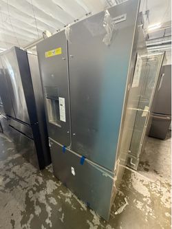 Frigidaire French door refrigerator