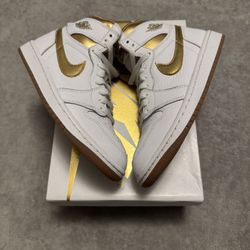 Air Jordan 1 White And Gold 