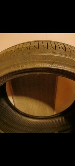 Tires 225 40R18 88W